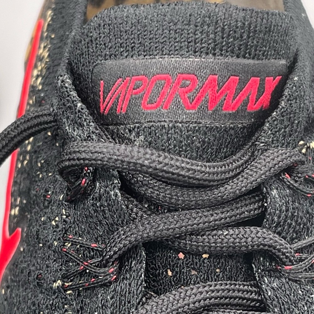 Nike Vapormax Flyknit 2 Cheetah Women’s Size 6.5 Black Red Lace Up Sneakers Shoe - Picture 10 of 11